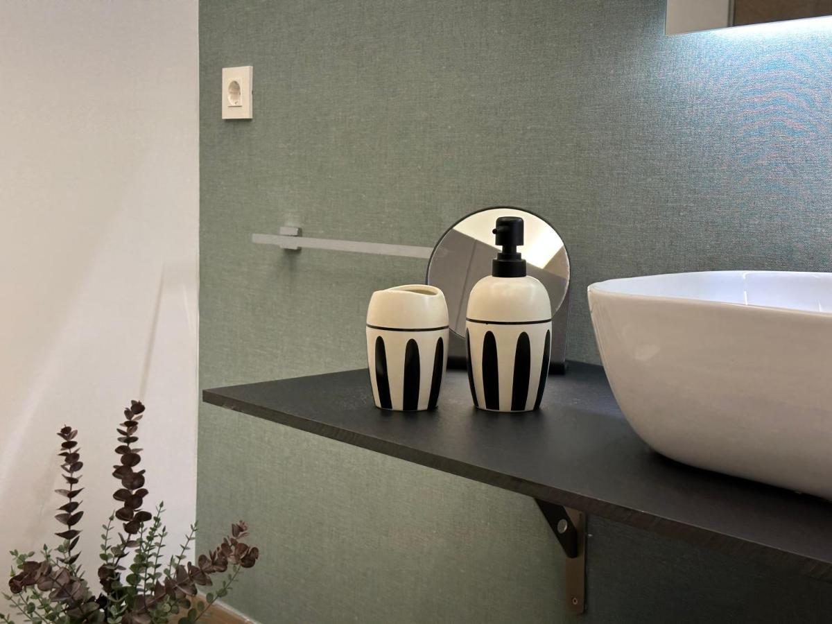 Suites 18 - Hostatel Granada Eksteriør bilde