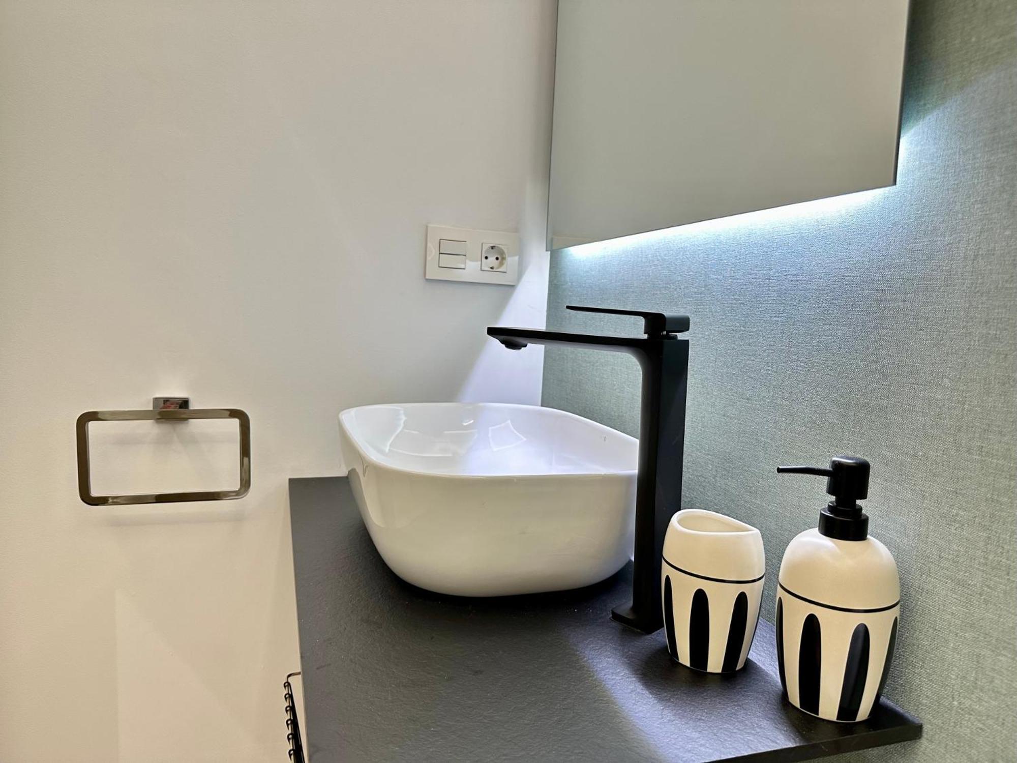Suites 18 - Hostatel Granada Eksteriør bilde